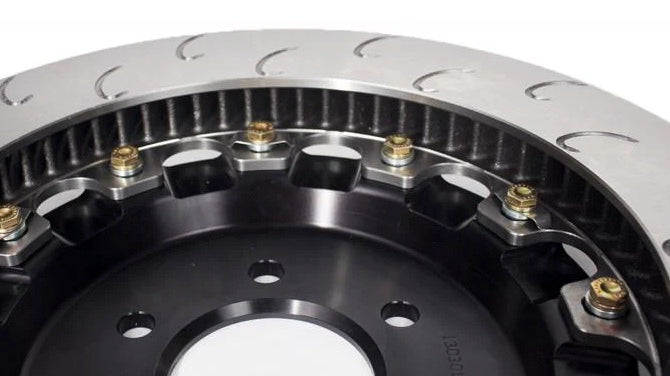 AP_Racing_J-Hook_Disc_Porsche_992_GT3-390x32mm-Rear_SKU_13.01.20026_Floating-pins_image