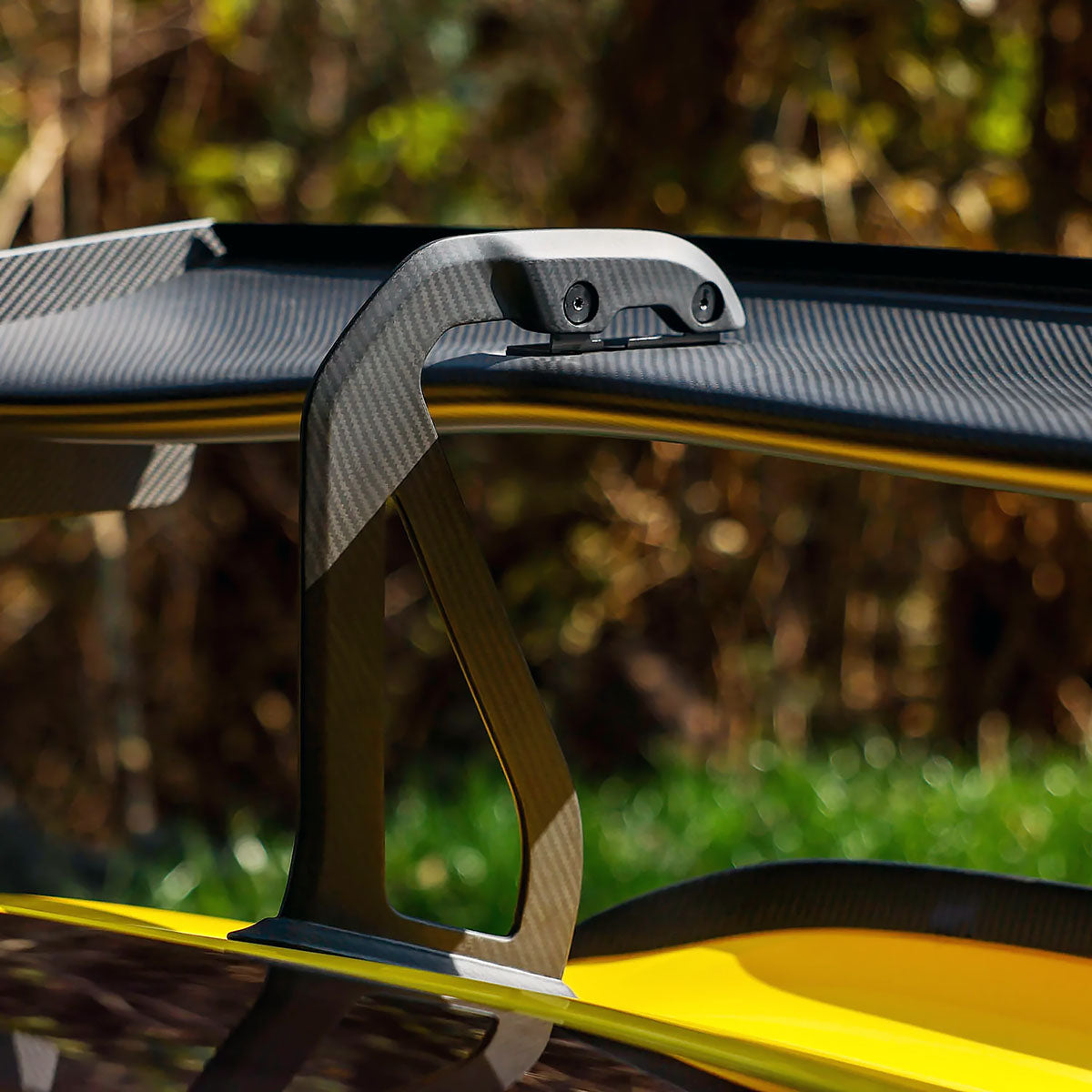 SilverRocket GT4 RS Dry Carbon 3